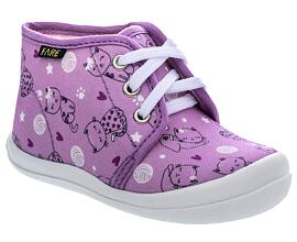 české šněrovací bačkůrky pro první krůčky