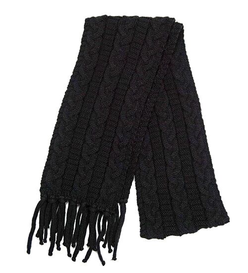 černá pletená šála