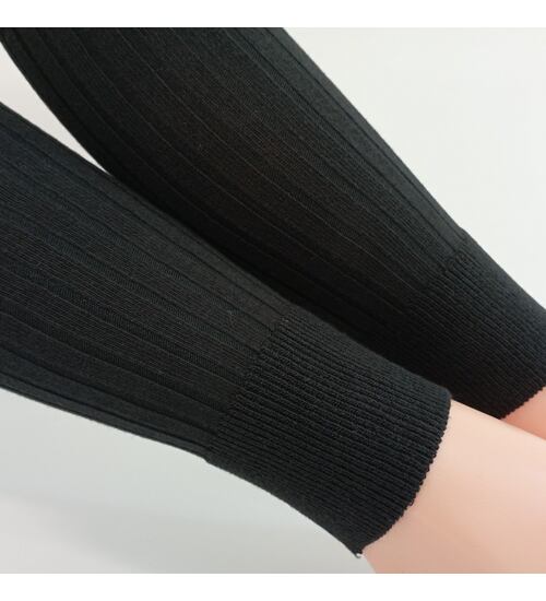 černé punčocháče bez ťapek