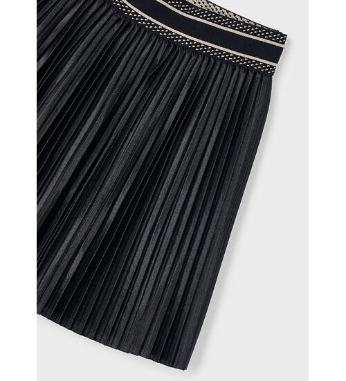 dětská plisovaná černá sukně Mayoral 4903-37